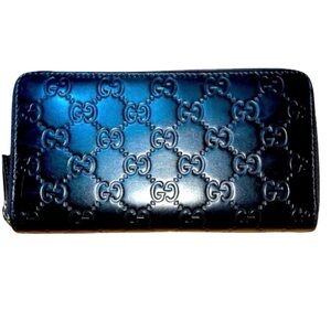 Gucci Guccissima Interlocking GG Leather Zip Around Wallet, Black, EUC